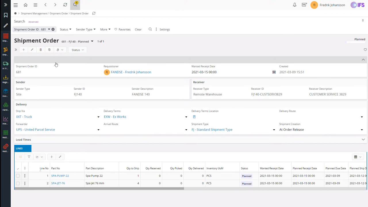 IFS Cloud shipment order screen showing sender, receiver, and delivery detail lines